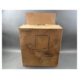 Vintage Apple Macintosh Box