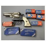 Kenton Toys Gene Audry Cap Gun & Caps