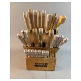 Six Star Cutlery Knives In Countertop Block