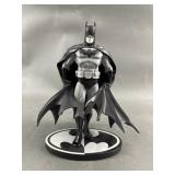 Batman Black & White George Perez Statue