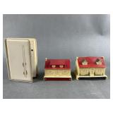 Vtg Wyandotte Savings Banks