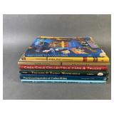 Lot of Vintage Collectors Books