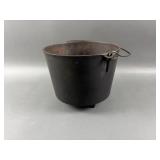 Vintage Cast Iron 3 Footed Bean Pot
