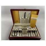 1847 Rogers Bros. Silver Flair Silverware Set