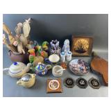 Lot of Contents on Table