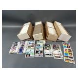 Assorted 1980ï¿½s Baseball Cards