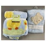 NIP Carterï¿½s Snoozysnug Blanket & Hooded Towel