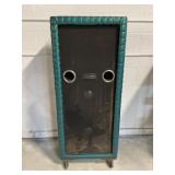 Vtg Kustom Brand Speaker Cabinet