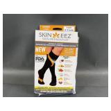 (2) pr Skin Eez Compression Socks