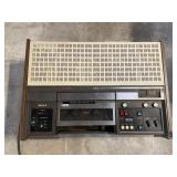 Vintage Sony U-Matic VTR Video Cassette Recorder