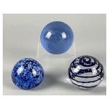 Vtg Rollin Karg Studio Art Glass Paperweight/More