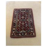 Handmade 100% Wool Pile Rug