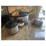 2 Crockpots and Kitchenaid Mixer