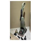 Bissell Quick Steamer Carpet Cleaner