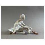 Lladrï¿½ "Rose Ballet" 1992 Figure