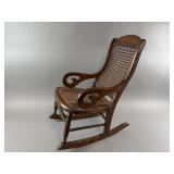 Antique Childï¿½s Rocker1880ï¿½s Era