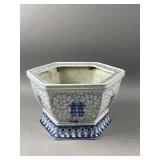 Vtg Chinese Blue & White Porcelain Planter