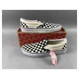 NIB Menï¿½s Vans Classic Slip-On Shoes