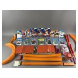 Vintage Hot Wheels Track, 2 Garages & Cars NIP