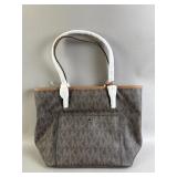 NWT Michael Kors Jet Set Signature Logo Tote Bag