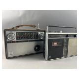 Vtg. Panasonic & General Electric Portable Radios