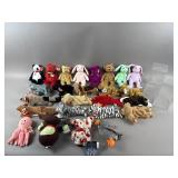 Vintage Beanie Babies & Display Cases