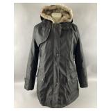 Womenï¿½s Black Reversible Parka