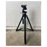 Mamiya Multi-Tier Photography Tripod