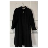 Womenï¿½s Vtg International Scene Wool Coat