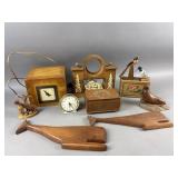 Vtg MCM Mantel Clock & More wooden Decor