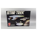 Star Trek U.S.S Enterprise Model Kit