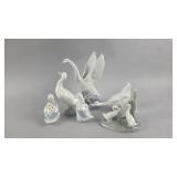 Swans Nao by Lladrï¿½