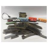 Vtg HO Scale Model Texaco, CN Caboose & More