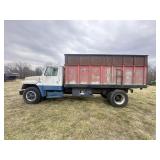 1981 INTERNATIONAL DUMP TRUCK