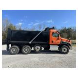 2016 FREIGHTLINER DUMP TRUCK