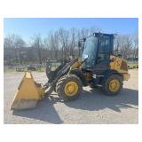 JOHN DEERE 244L ARTICULATING LOADER