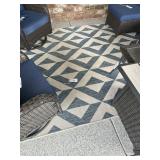 OUTDOOR RUG