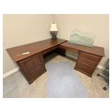 CORNER OFFICE DESK