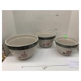 Pottery Mixing Bowls, Apple