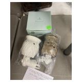 2 Plug Ins  - working - w extra wax melts