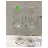 2 Champagne glasses