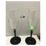 2 Nuance champagne flutes