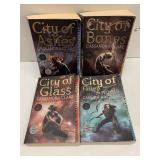 4cnt Cassandra Clare Book