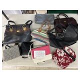 Handbags / Purses