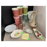 Vntg Lot, Rafiaware, Hands Ashtray