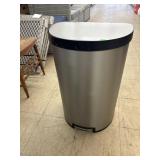 Koehler Soft CloseTrash Can - Working