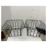 2 cnt Metal Baskets