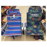 2 Folding Beach Chairs
