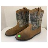 Boots sz 10.5m