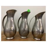 3 cnt Pitchers
